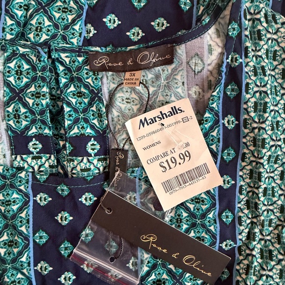 Rose & Olive Sleeveless Top - Navy and Teal - Picture 3 of 4